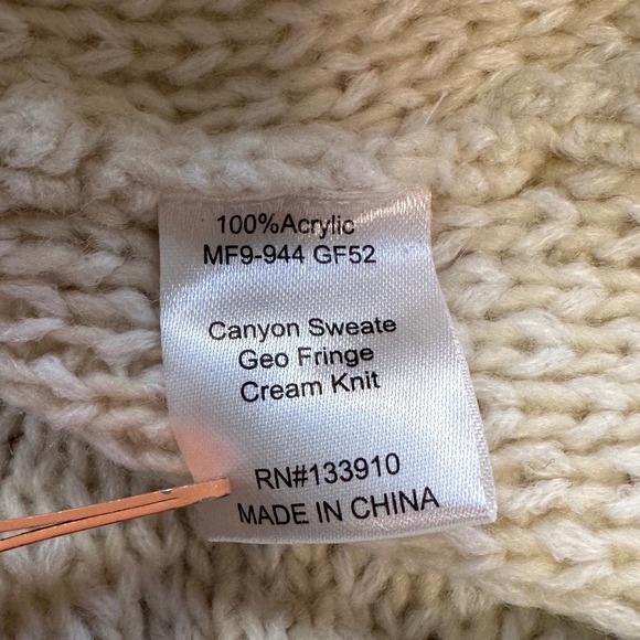 SHOW ME YOUR MUMU Long Canyon Geo Fringe Cream Knit Sweater | XS - Picture 9 of 12